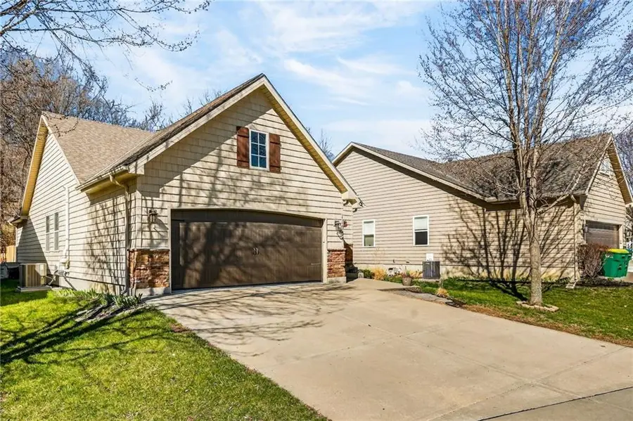 11054 Whispering Lane, Kansas City, KS 66109 - #3