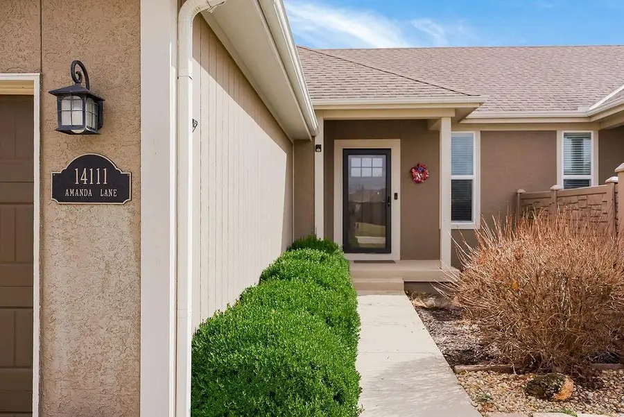 14111 Amanda Lane, Basehor, KS 66007 - #2