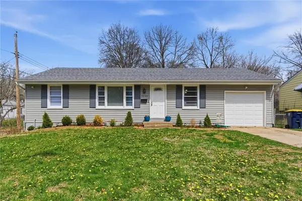 5904 E 100th Street, Kansas City, MO 64134