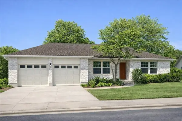 5212 Somerset Drive, Prairie Village, KS 66207