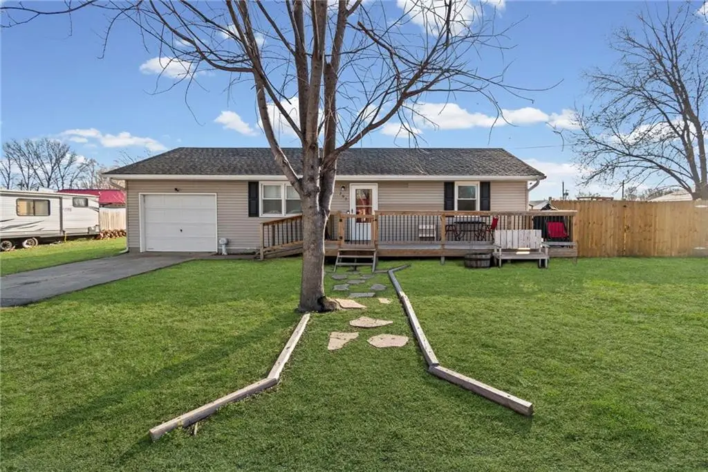 205 N Coats Street, Norborne, MO 64668 - #1