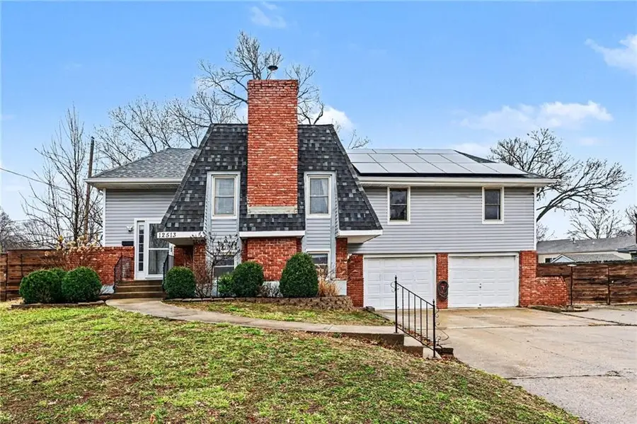 12513 Monroe Avenue, Grandview, MO 64030 - #2