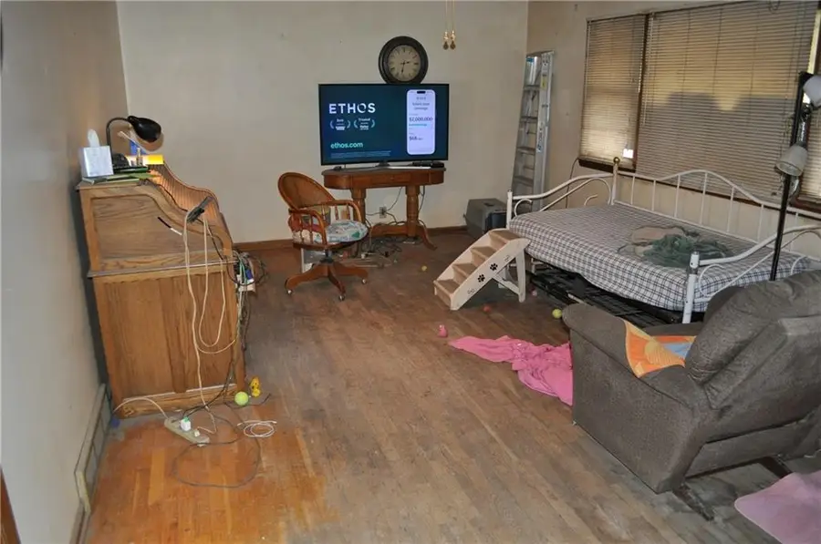 6007 Savannah Road, Saint Joseph, MO 64505 - #3