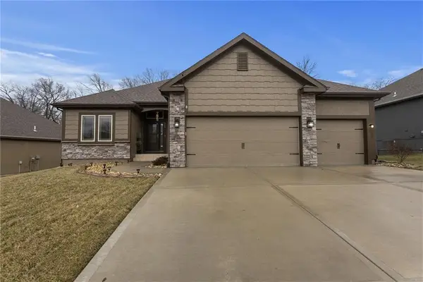 303 NE 102nd Street, Kansas City, MO 64155