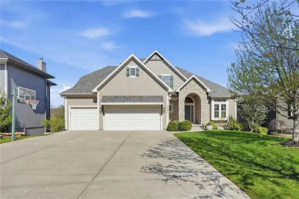 10883 S Barth Road, Olathe, KS 66061