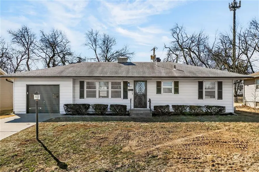 9005 E 84th Street, Raytown, MO 64138 - #3