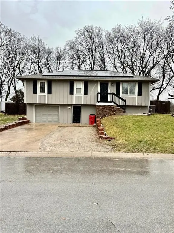 2203 S Owings Street, Oak Grove, MO 64075 - #3