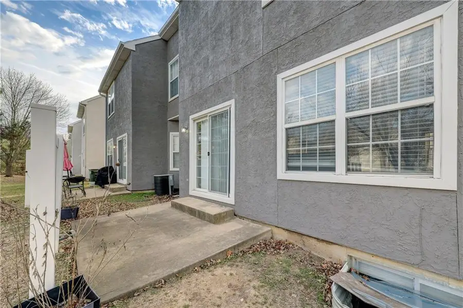 9106 Boehm Drive, Lenexa, KS 66219 - #2