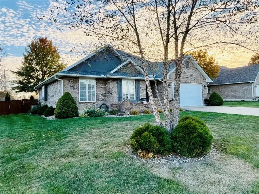 706 Opera House Lane, Odessa, MO 64076 - #2