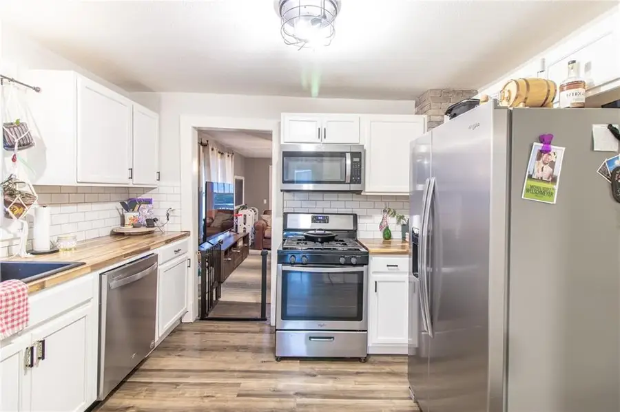 302 Cline Street, Pleasant Hill, MO 64080 - #2