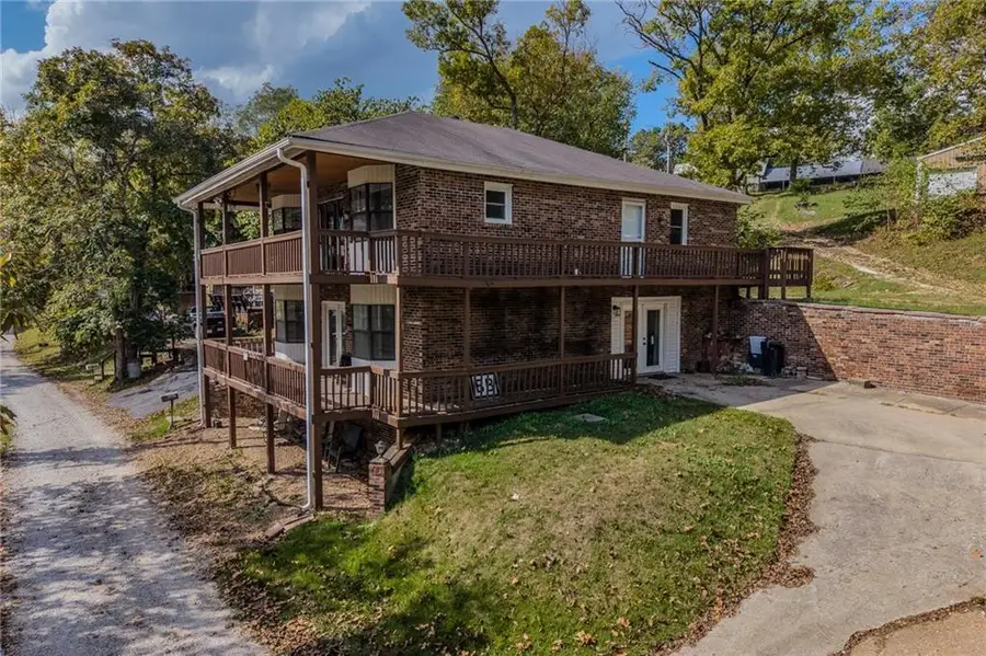 28247 W Cove Drive, Lincoln, MO 65338 - #2