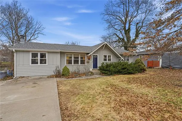 6115 N Michigan Avenue, Gladstone, MO 64118