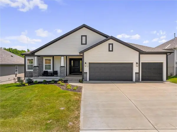 19613 W 114th Street, Olathe, KS 66061