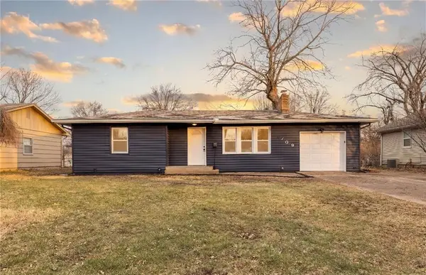 709 SW 7th Street, Lee's Summit, MO 64081