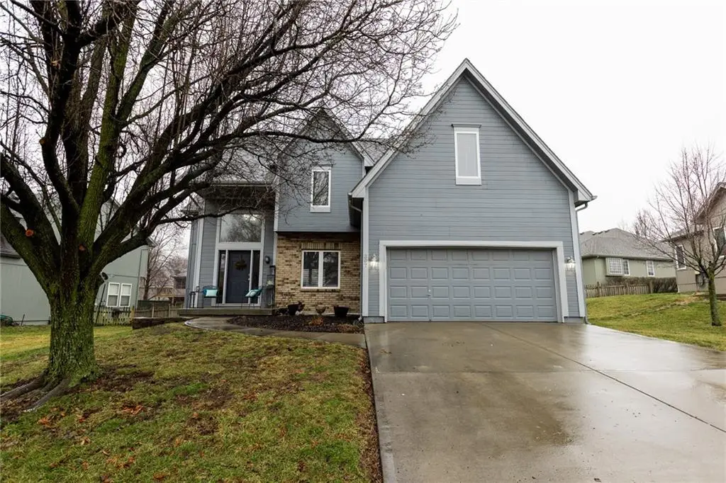 307 W 11th Terrace, Kearney, MO 64060 - #1