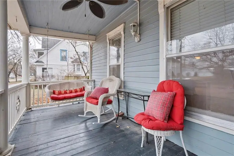 703 9th Street, Baldwin City, KS 66006 - #3