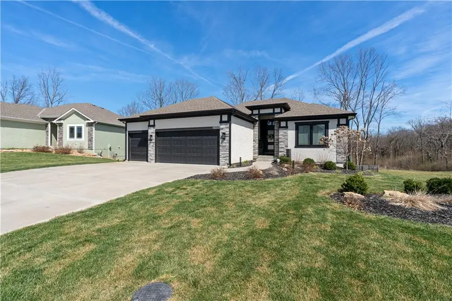 12213 N Virginia Avenue, Kansas City, MO 64165 - #3