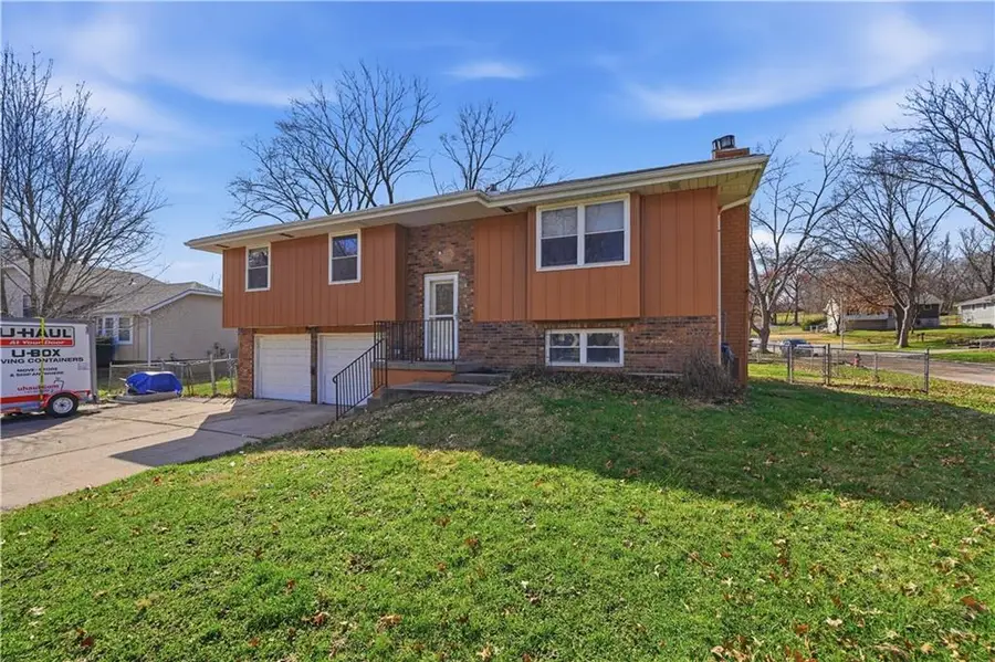 6494 Delta Avenue, Kansas City, MO 64151 - #2