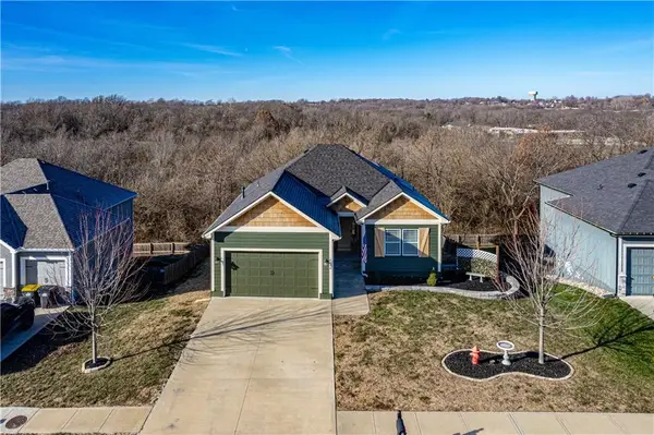 1506 Cross Creek Drive, Grain Valley, MO 64029