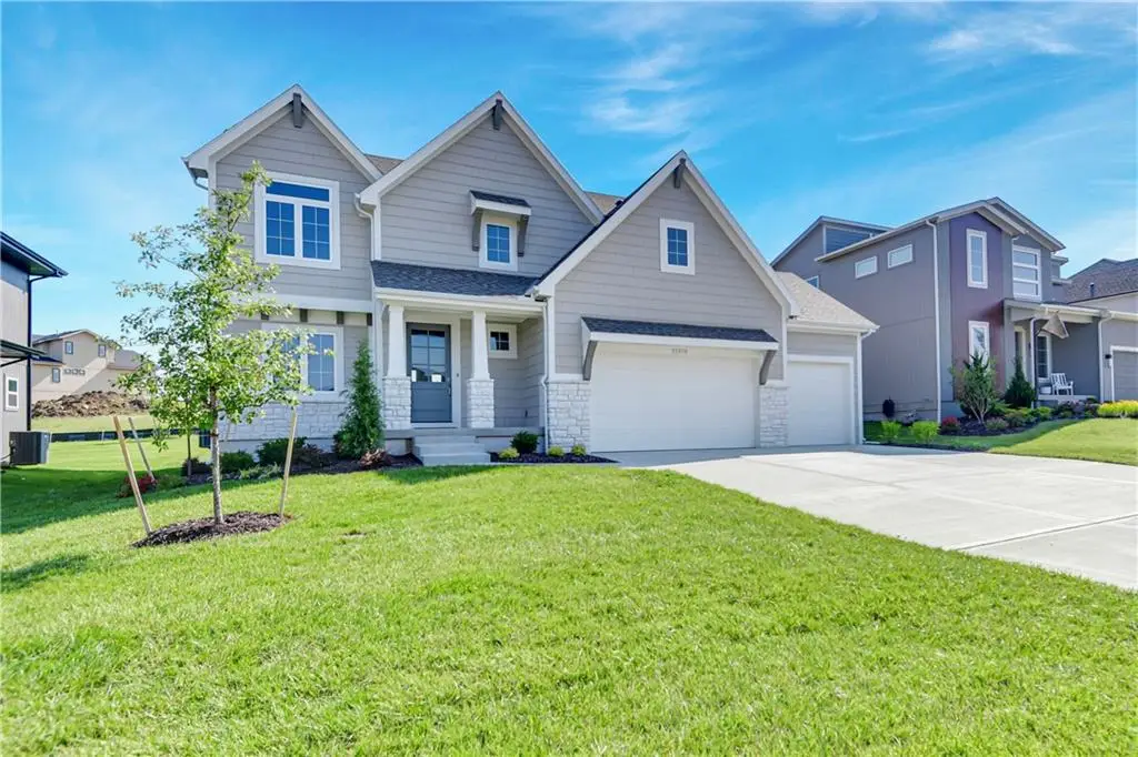 21902 W 99th Terrace, Lenexa, KS 66220 - #1