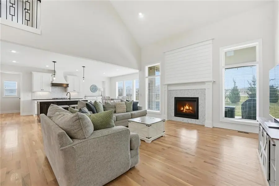 15305 W 172nd Place, Olathe, KS 66062 - #3