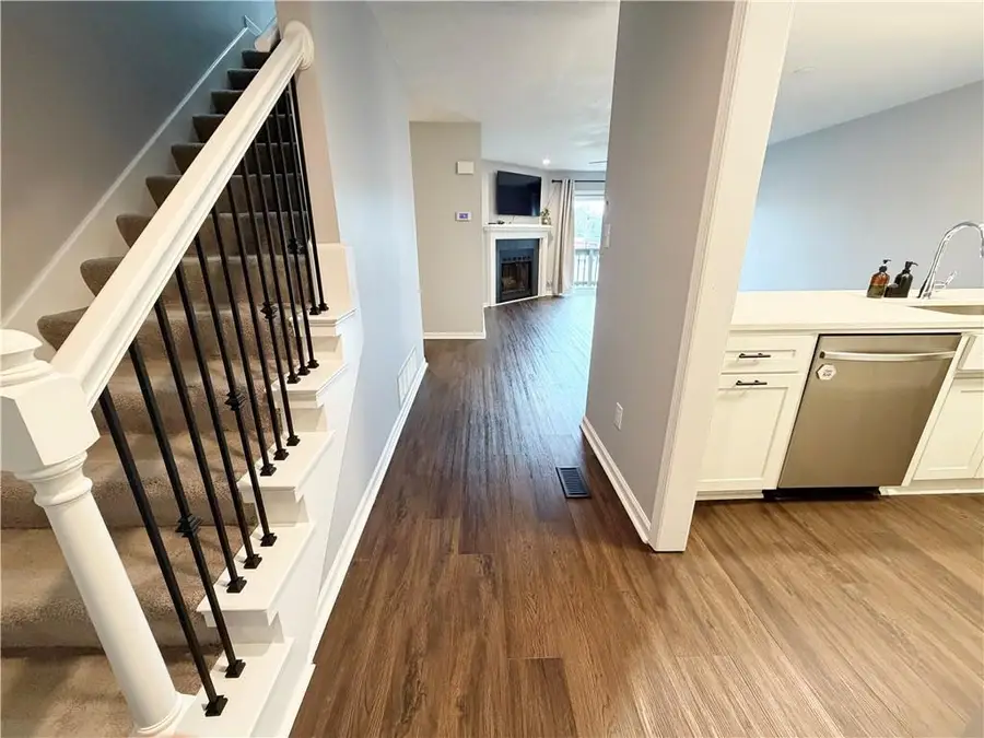 4986 W 60th Terrace, Mission, KS 66205 - #2