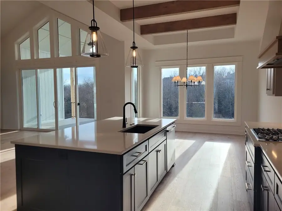 11519 S Sunray Drive, Olathe, KS 66061 - #2