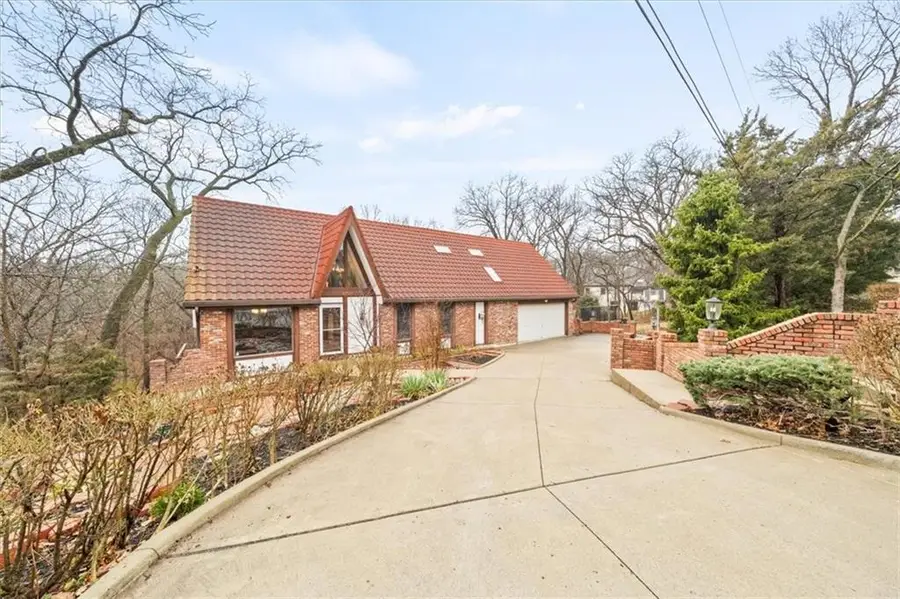 4710 Monrovia Street, Shawnee, KS 66216 - #2