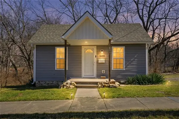 601 N Lexington Street, Harrisonville, MO 64701