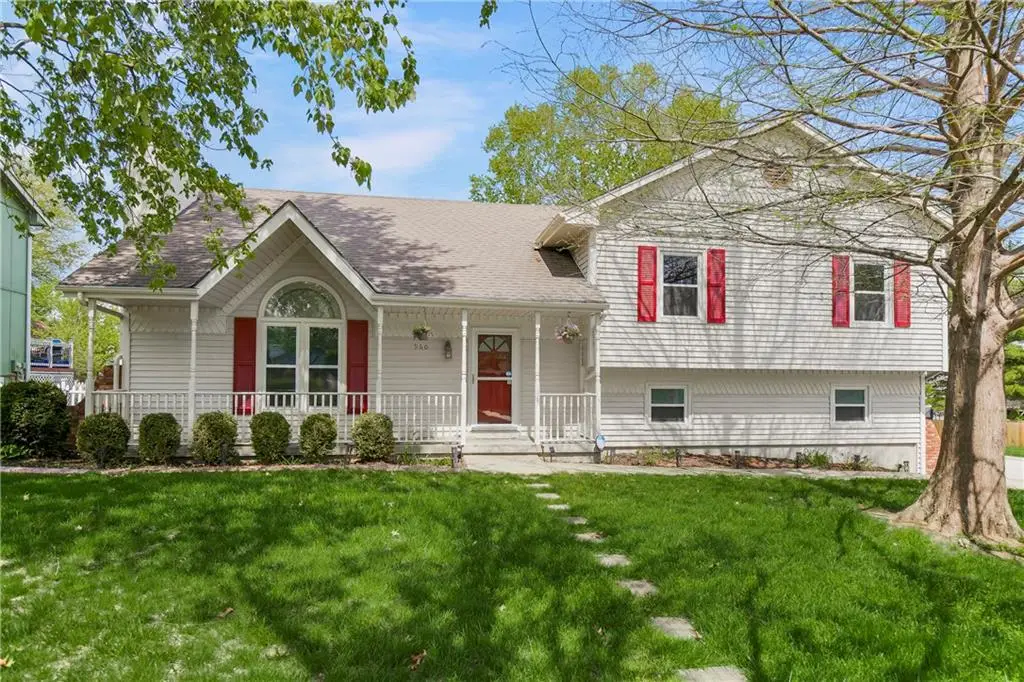 960 Ellis Street, Liberty, MO 64068 - #1