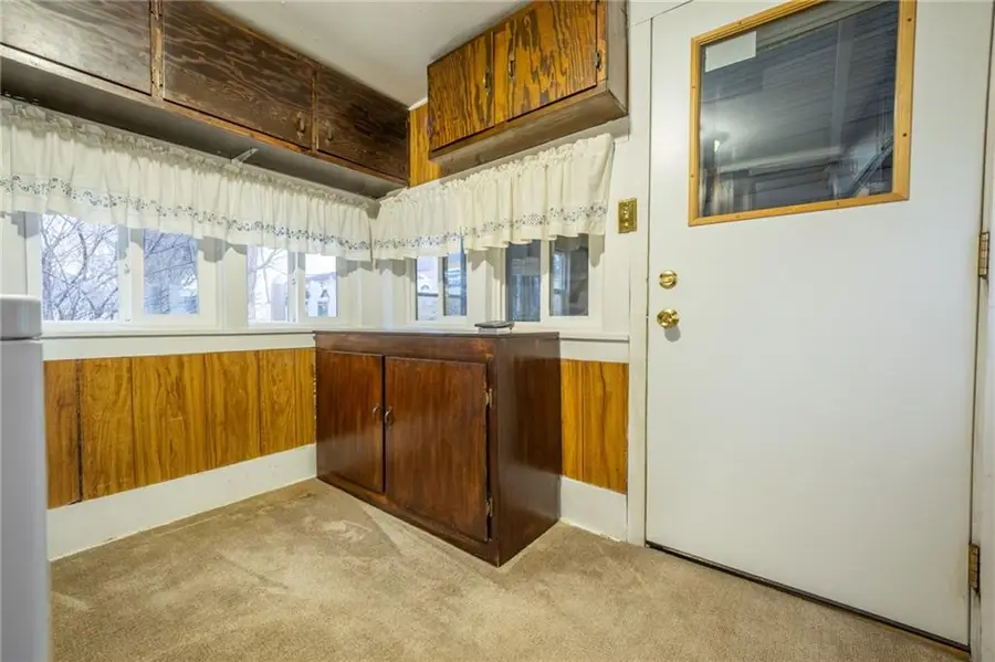 212 W Mill Street, Rock Port, MO 64482 - #3