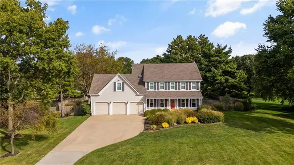 11600 W 156th Terrace, Overland Park, KS 66221