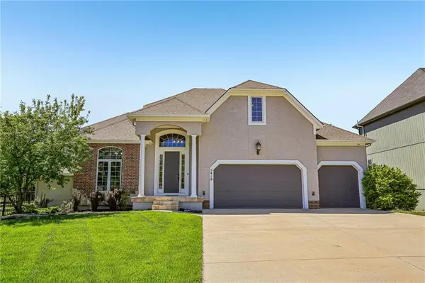 5418 W 161st Terrace, Overland Park, KS 66085