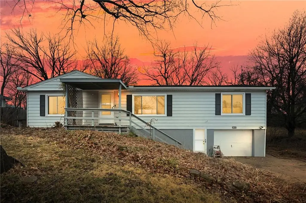 5615 NE Barnes Avenue, Kansas City, MO 64119 - #1