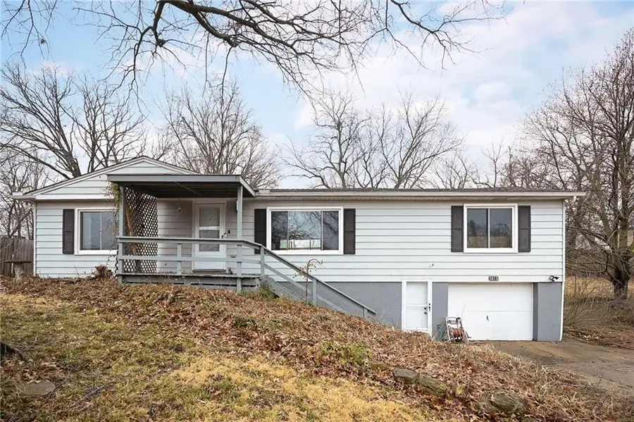 5615 NE Barnes Avenue, Kansas City, MO 64119 - #2