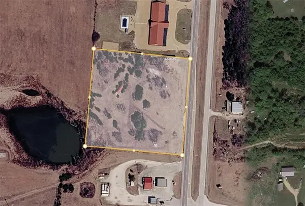 23397 65 Highway, Warsaw, MO 65338