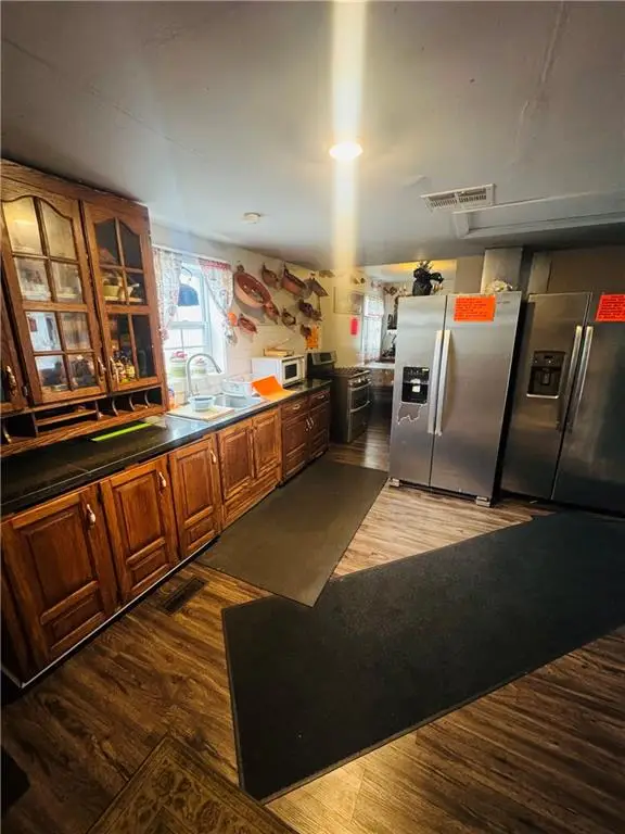 919 S 8th Street, Kansas City, KS 66105 - #3