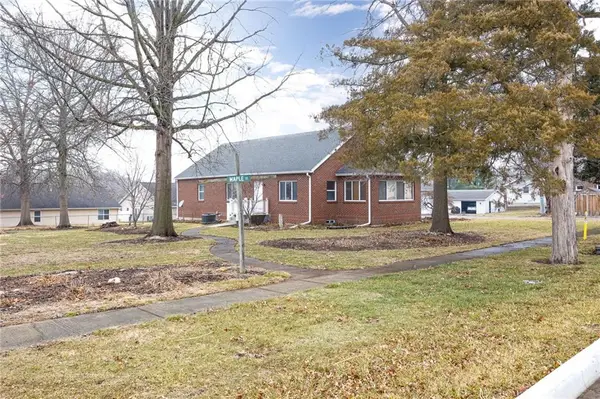 1402 Maple Street, Chillicothe, MO 64601