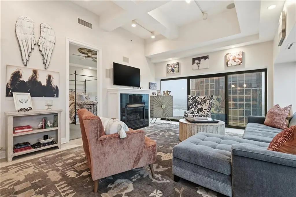 1101 Walnut Street #1707, Kansas City, MO 64106 - #1