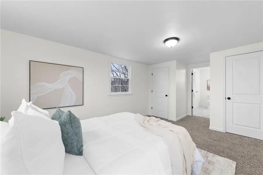 309 E 2nd Street, Bonner Springs, KS 66012 - #3