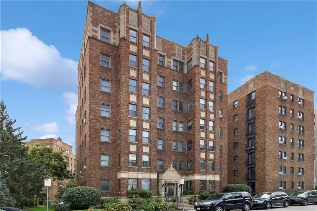 807 W 48th Street #701, Kansas City, MO 64112 - #1