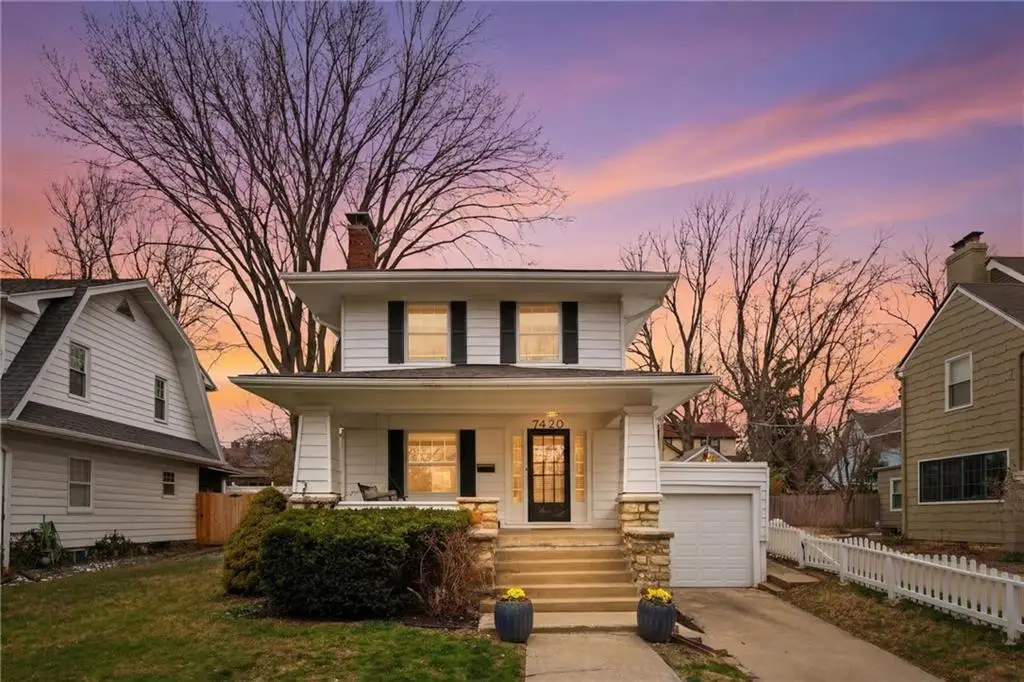 7420 Jarboe Street, Kansas City, MO 64114 - #1