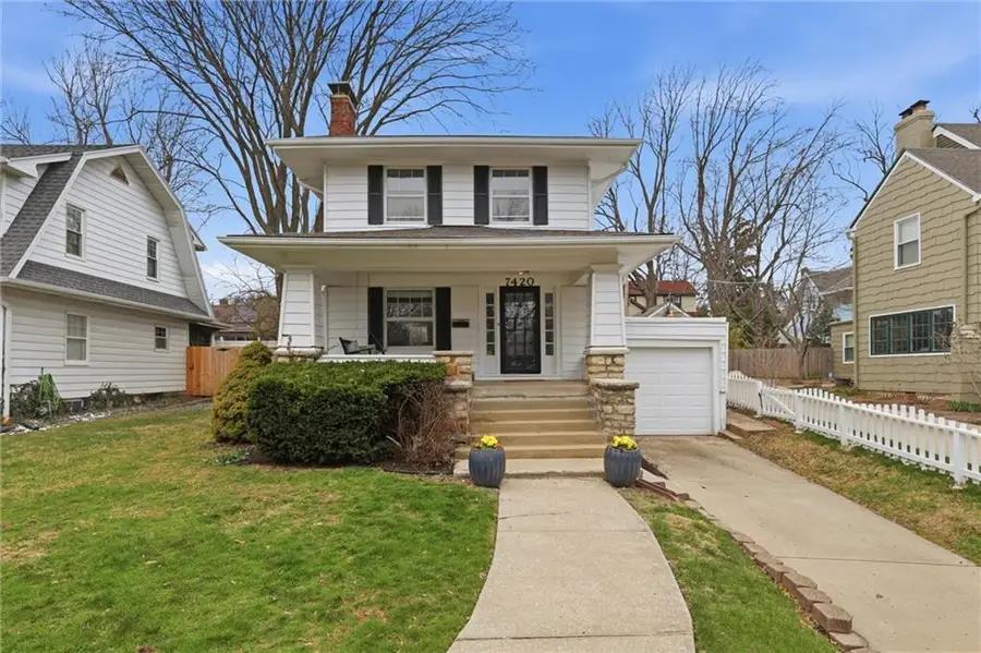 7420 Jarboe Street, Kansas City, MO 64114 - #2
