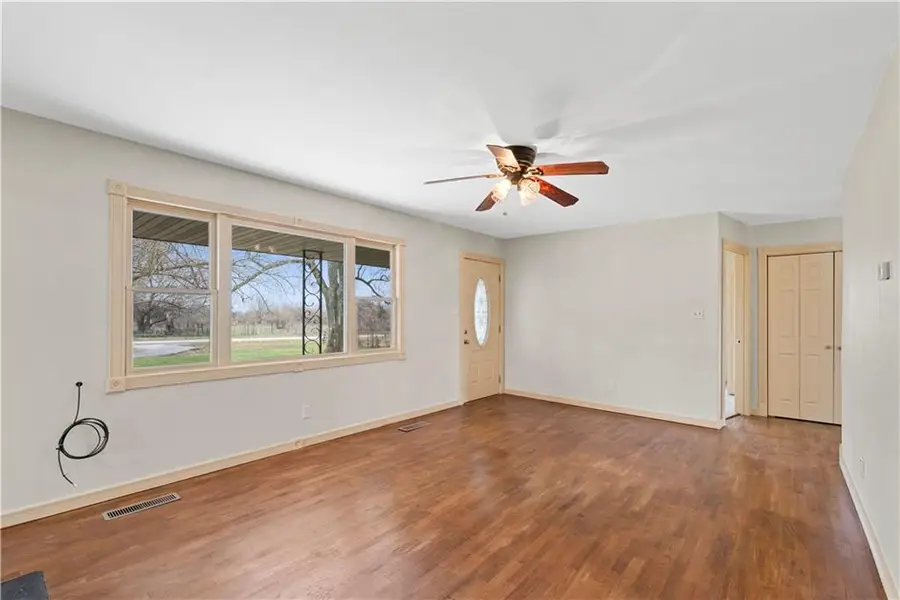 262 W 6th Street, Bronaugh, MO 64728 - #3