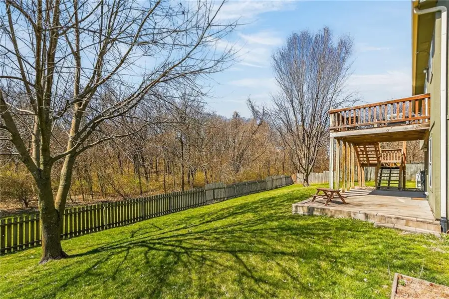 10502 N Wallace Avenue, Kansas City, MO 64157 - #3