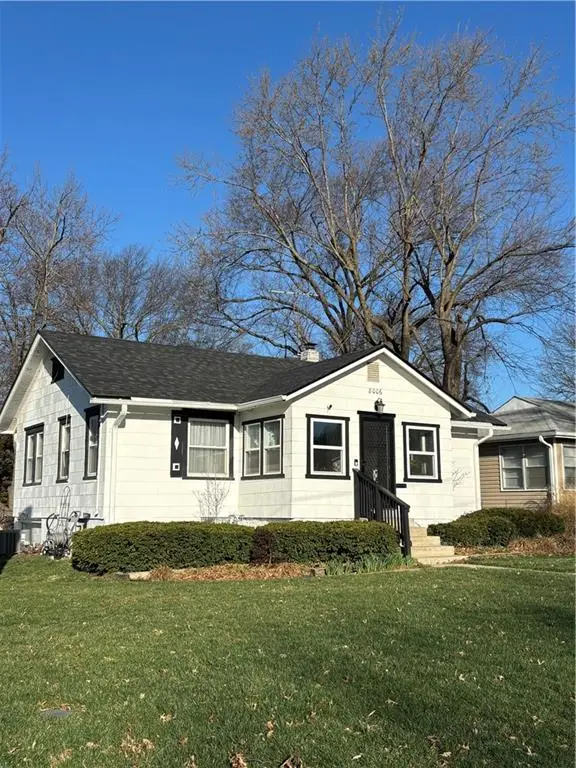 8006 Jarboe Street, Kansas City, MO 64114 - #1