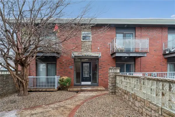 4203 Clark Avenue #4, Kansas City, MO 64111