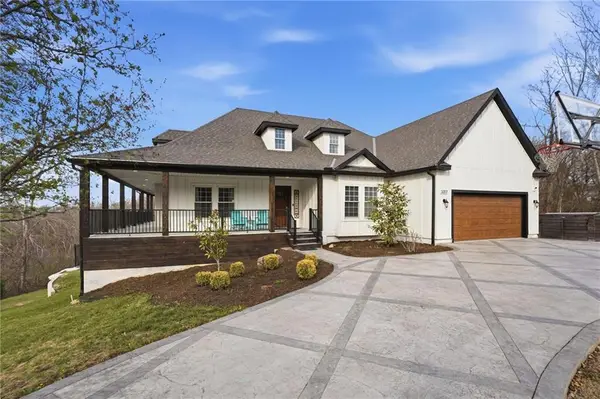 3317 N 103rd Court, Kansas City, KS 66109