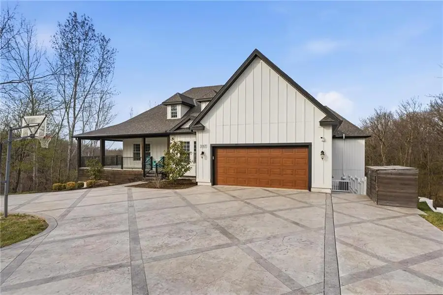 3317 N 103rd Court, Kansas City, KS 66109 - #2