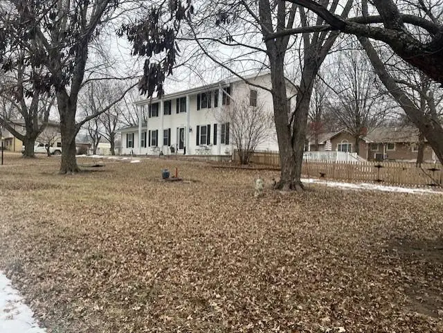 1205 W Park Avenue, Savannah, MO 64485 - #2